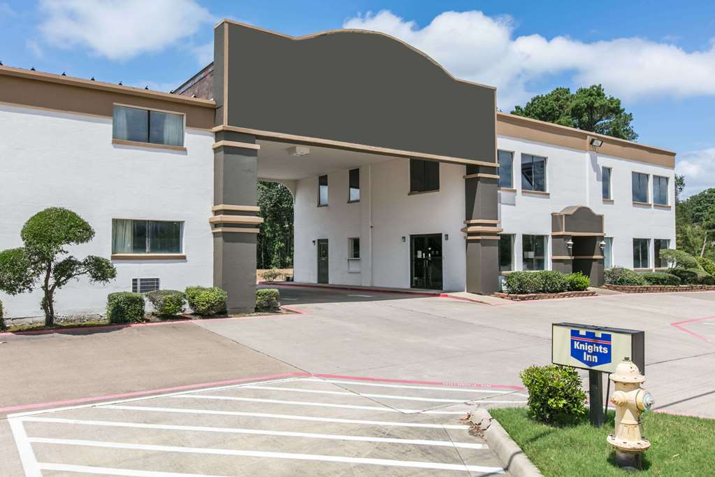Knights Inn Longview - carbon neutral hotel in Longview
