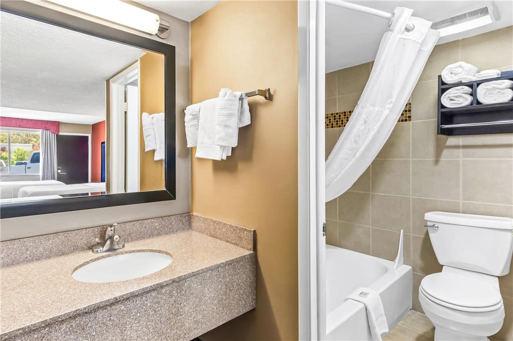 Days Inn by Wyndham Elko - photo 15