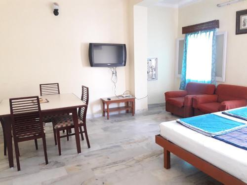 Hopp Inn Meera — Udaipur — photo 5