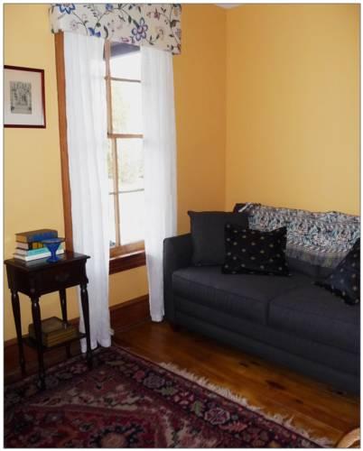 Amethyst Inn - photo 8