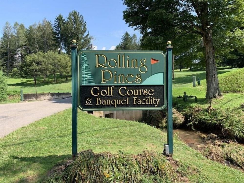 Rolling Pines Golf & Banquet Facility - photo 14