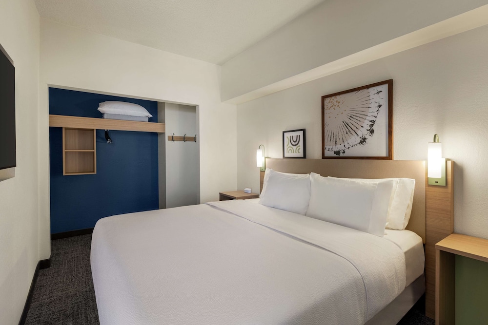 Spark by Hilton Germantown Washington DC North - photo 19