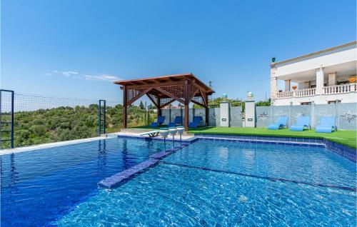 Cozy Home In Grottaglie With Kitchen — 4-Star Luxury Hotel in Grottaglie, Italy