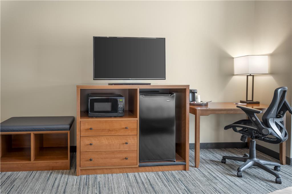 Best Western Bronco Inn - photo 16