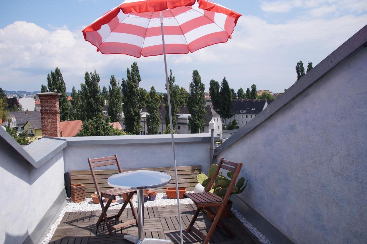 Andreas' Dachwohnung Mit Terrasse — 4-Star Luxury Hotel in Graz, Austria
