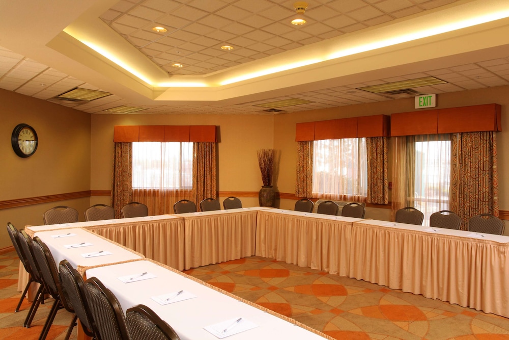 Hampton Inn Kalispell - photo 79