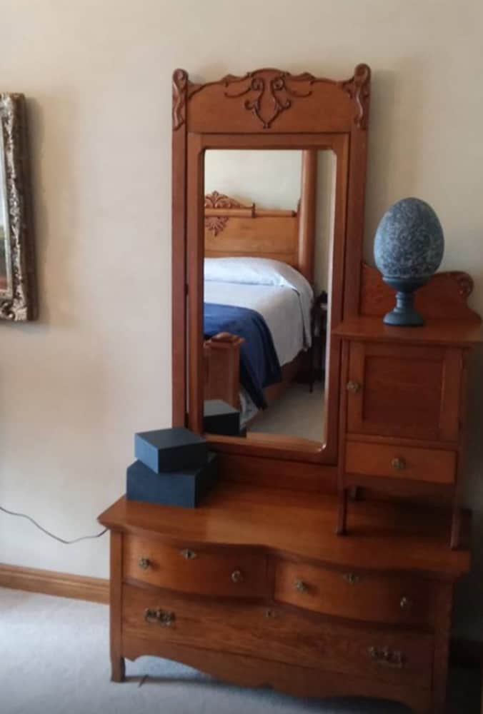 Inntiquity A Country Inn - photo 10