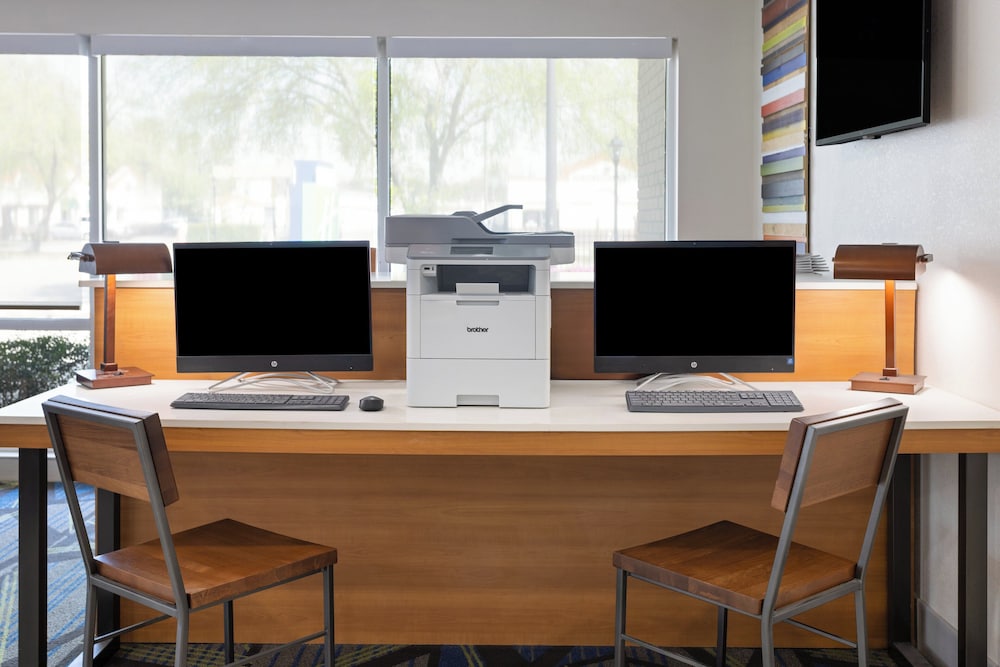 Holiday Inn Express Augusta Downtown by IHG - photo 23