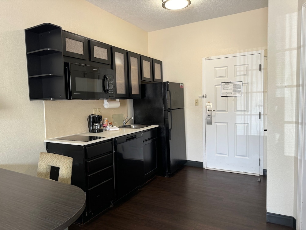 Candlewood Suites Olive Branch Memphis Area - photo 7