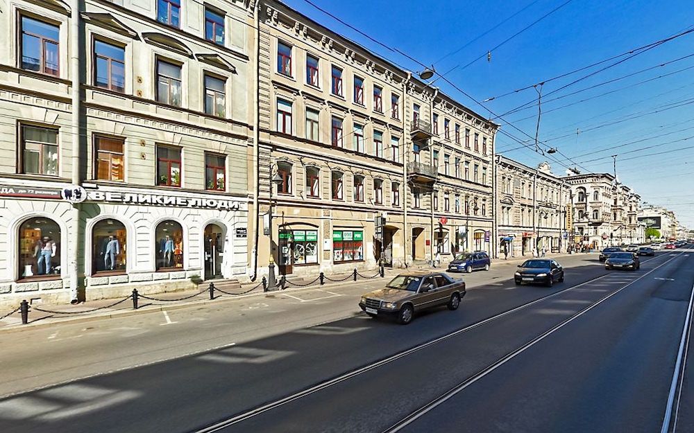 Spb2Day Liteyniy 25 — 4-Star Luxury Hotel in Saint Petersburg, Russia