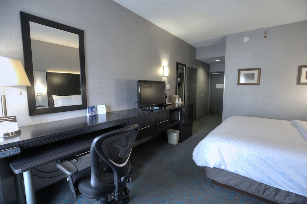 Holiday Inn Express Janesville I 90 & US Hwy 14 by IHG - photo 10