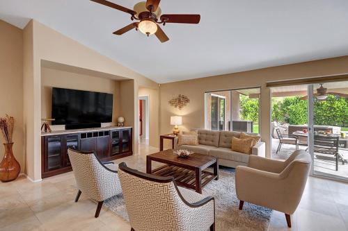 Quiet Quite Perfect — Palm Desert