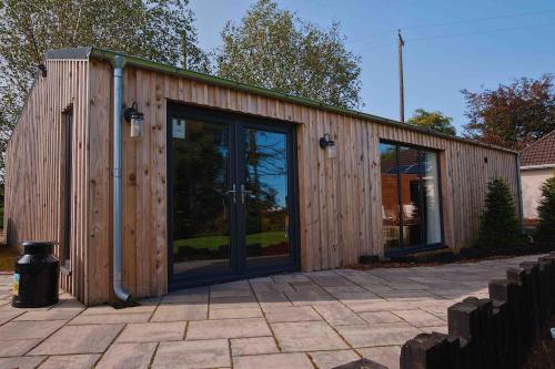 The Cabin Luxury Country Living — 4-Star Luxury Hotel in Cullybackey, United Kingdom
