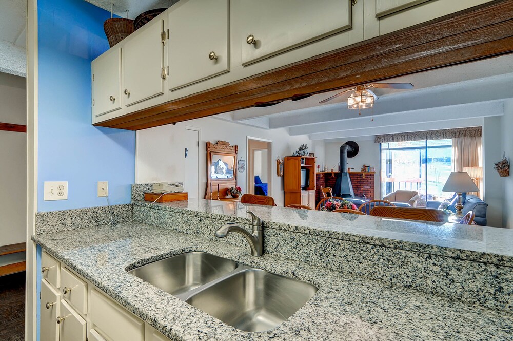 Wheeler at East Village by Copper Mountain Lodging - photo 6