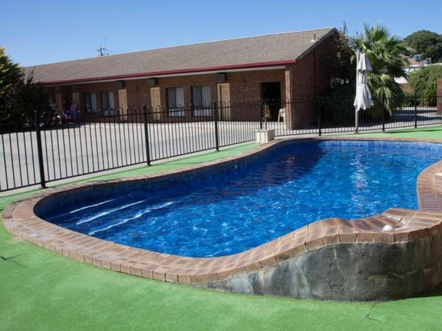 Fountain Court Motor Inn Albury in Albury, Australia