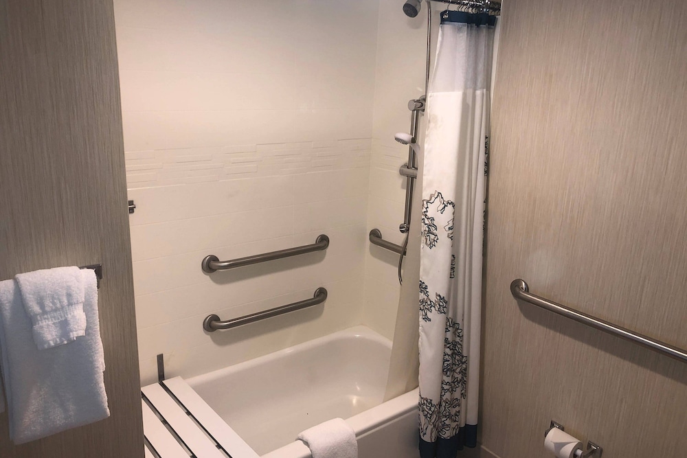 Residence Inn By Marriott Grand Rapids West - photo 27