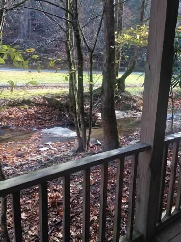 Mulberry Creek by Leatherwood Mountains Resort - photo 15
