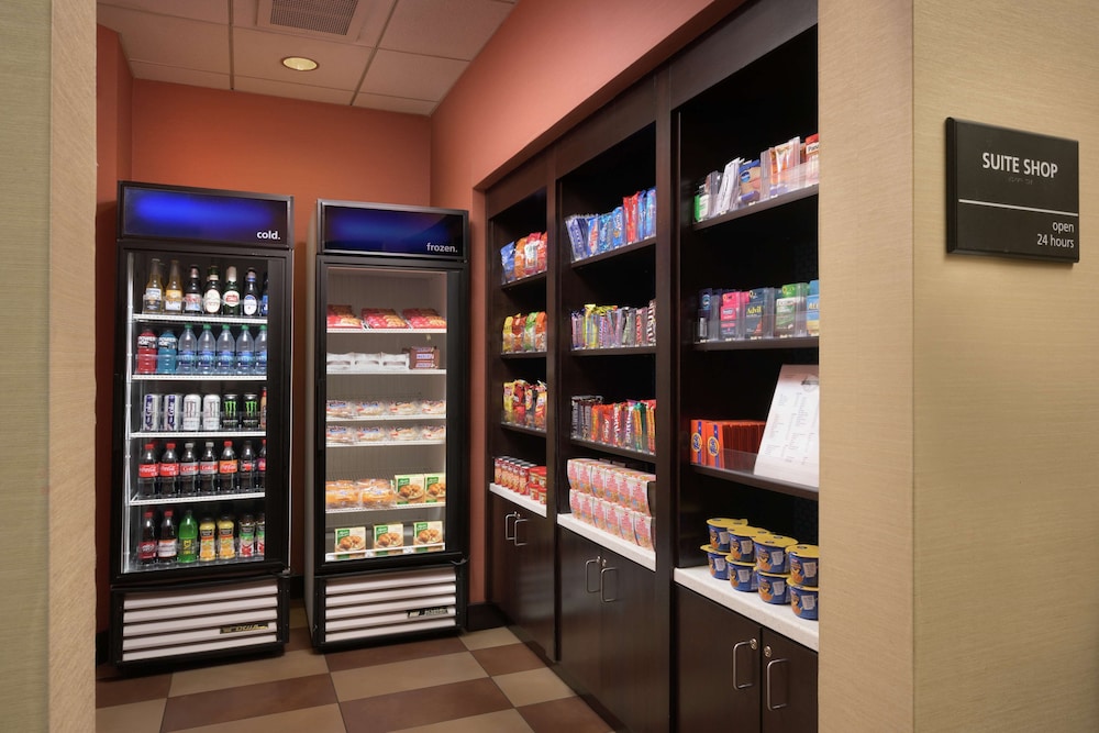 Hampton Inn & Suites Chattanooga Downtown - photo 33