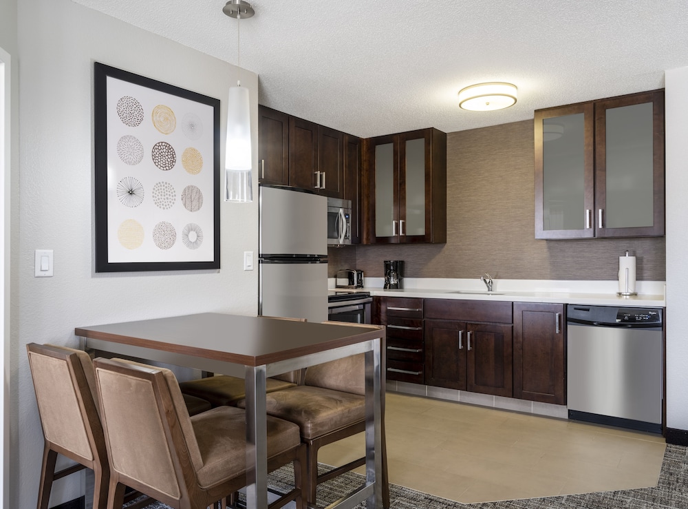 Residence Inn Bloomington - photo 8