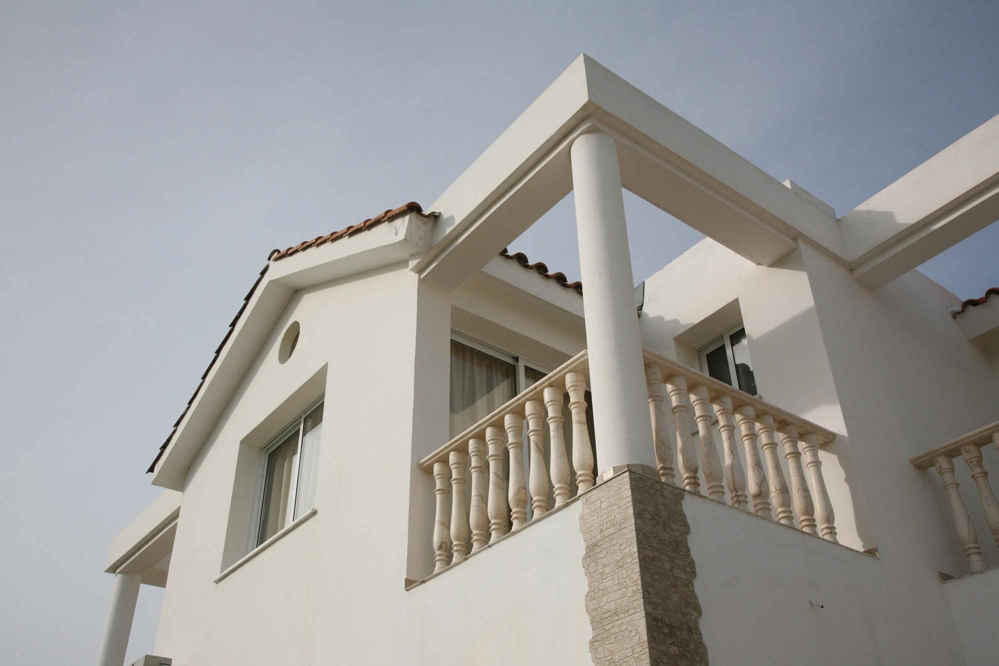 Aphrodite Gardens Holiday Villas