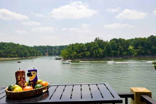 Paradise Key in Danville, United States