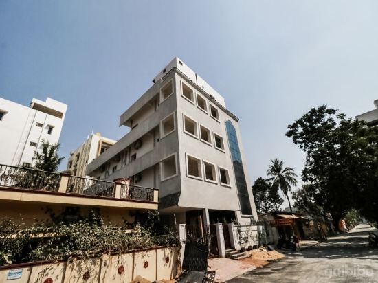 OYO Flagship 22450 Our Palace in Vijayawada, India