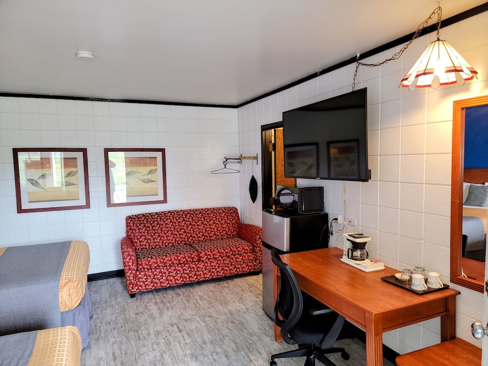 Skyview Motel - photo 17