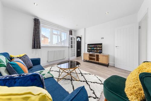 Flourish Apartments Sutton House — 4-Star Luxury Hotel in London, United Kingdom