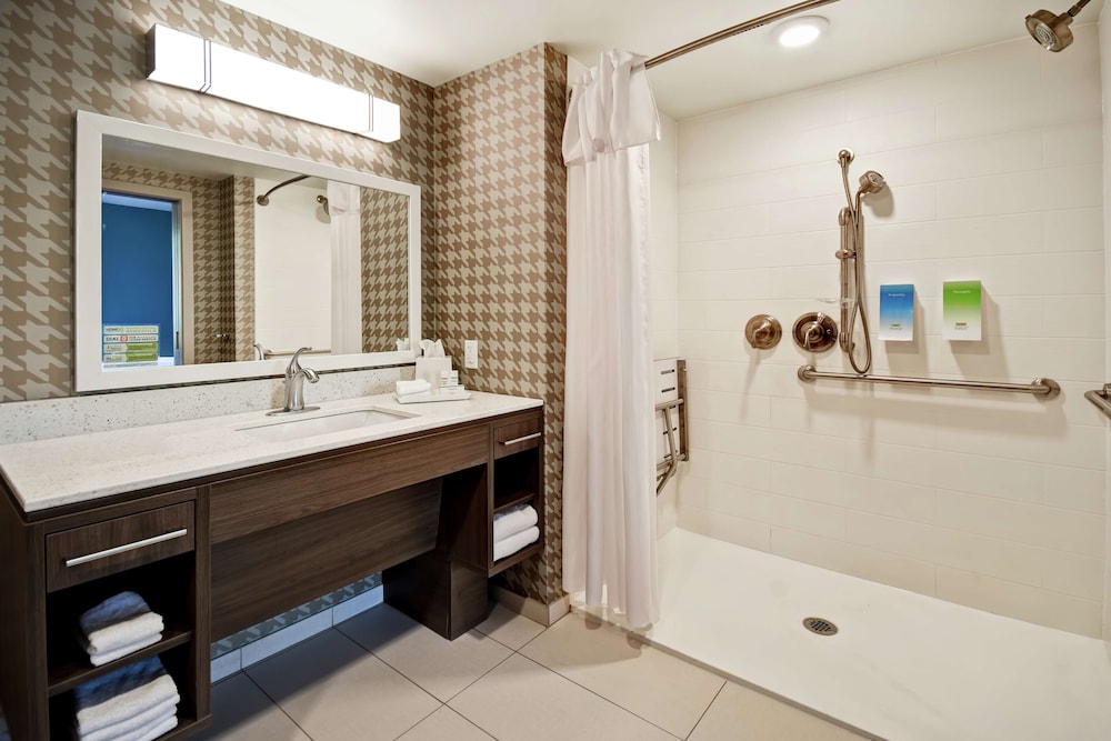 Home2 Suites by Hilton Gilbert - photo 22