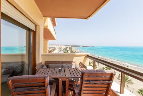 Los Reales 8B — 4-Star Luxury Hotel in Estepona, Spain