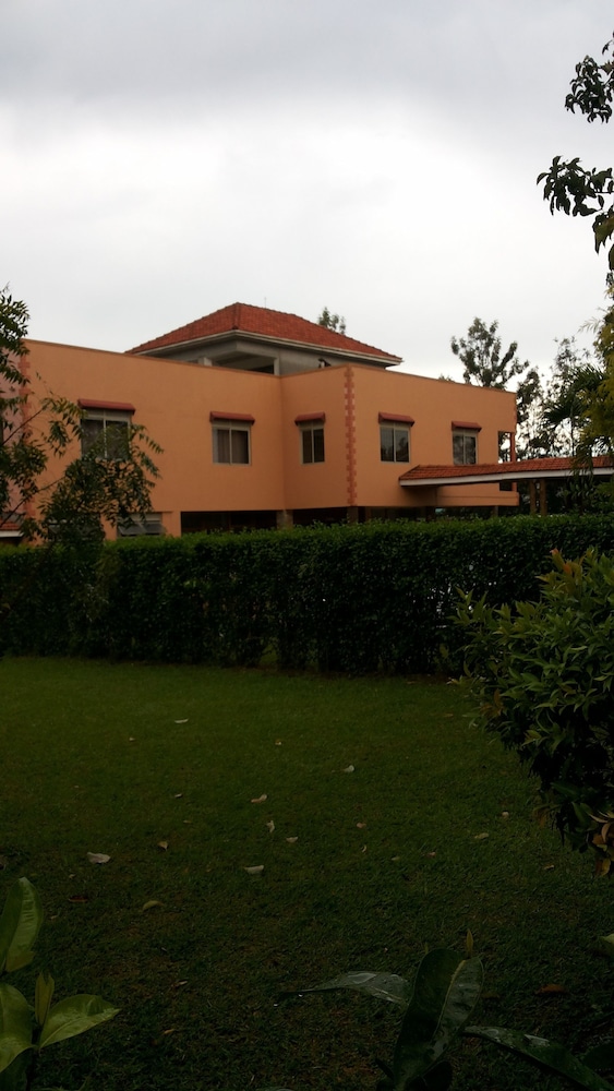 Makan Hill Resort Hotel in Mityana, Republic of Uganda