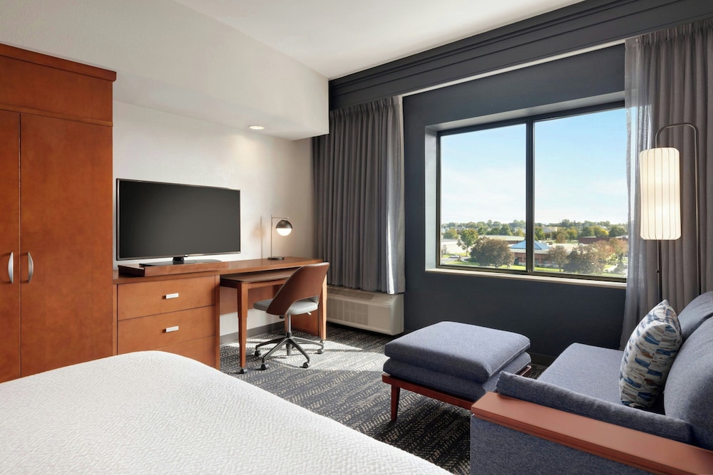 Courtyard by Marriott Lancaster - photo 9
