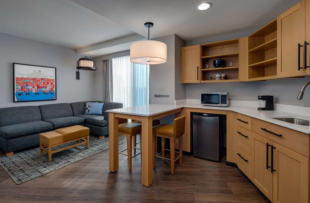 Hyatt Place Boston Seaport District - photo 21