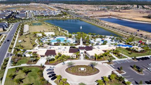Solara Resort Lakeview Pool Villa 2105 - photo 32