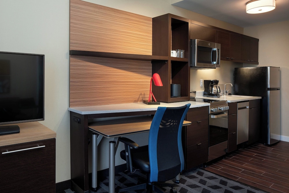 TownePlace Suites by Marriott Fresno Clovis - photo 11