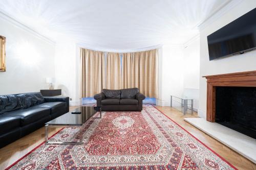 Marylebone 4 Bedroom Apartment — 4-Star Luxury Hotel in London, United Kingdom