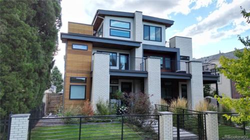 Luxurious Modern Townhome 5 minute Walk from Cherry Creek North in Denver, United States