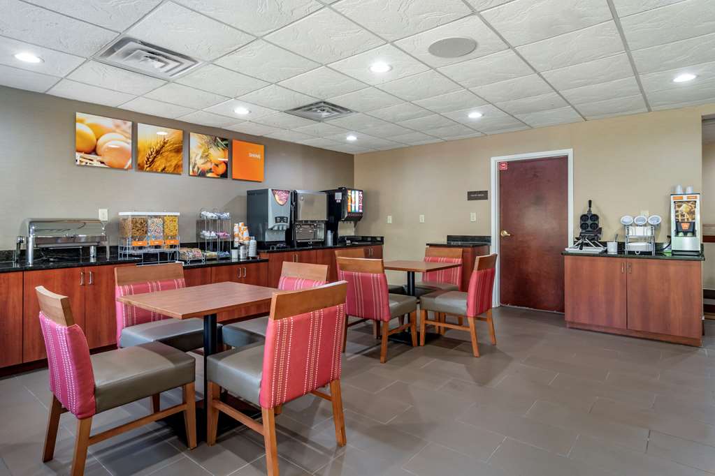 Comfort Suites Woodstock Atlanta North - photo 47
