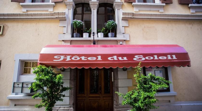 Hôtel du Soleil — hotel in Villeneuve