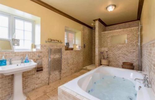 Rodgers Land — 4-Star Luxury Hotel in Boston, United Kingdom