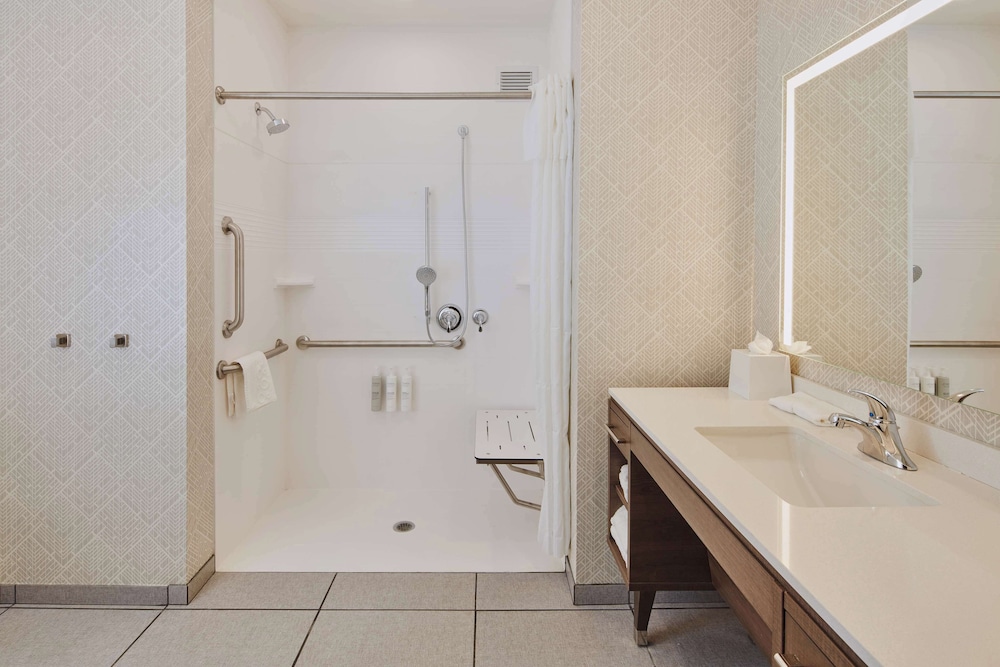 Home2 Suites by Hilton Sacramento at CSUS - photo 39