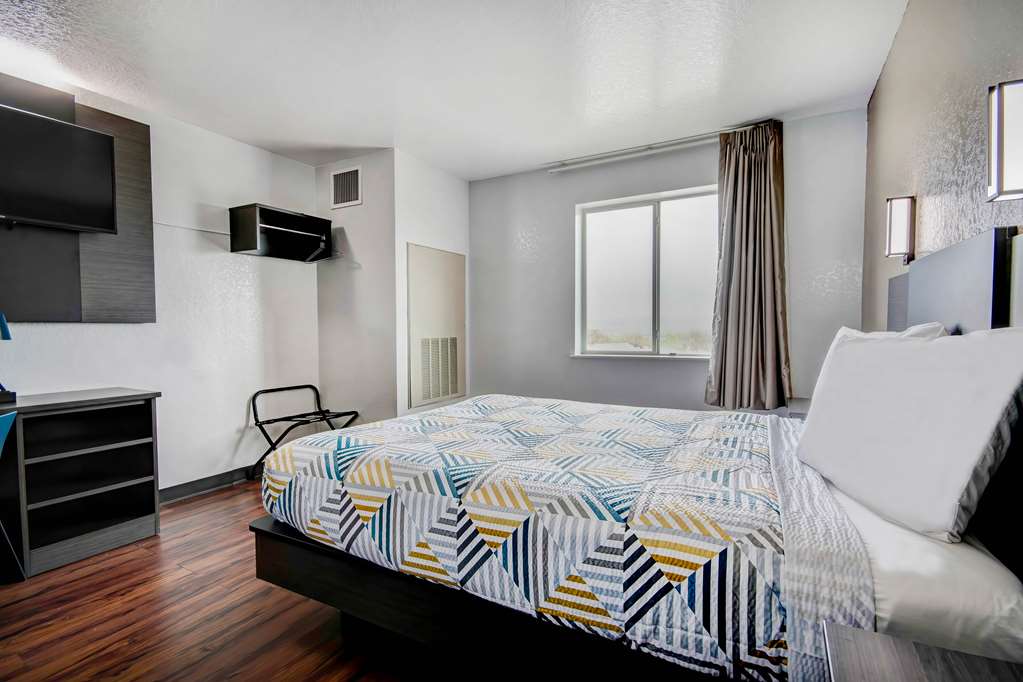 Motel 6 San Antonio TX Sea World North - photo 11