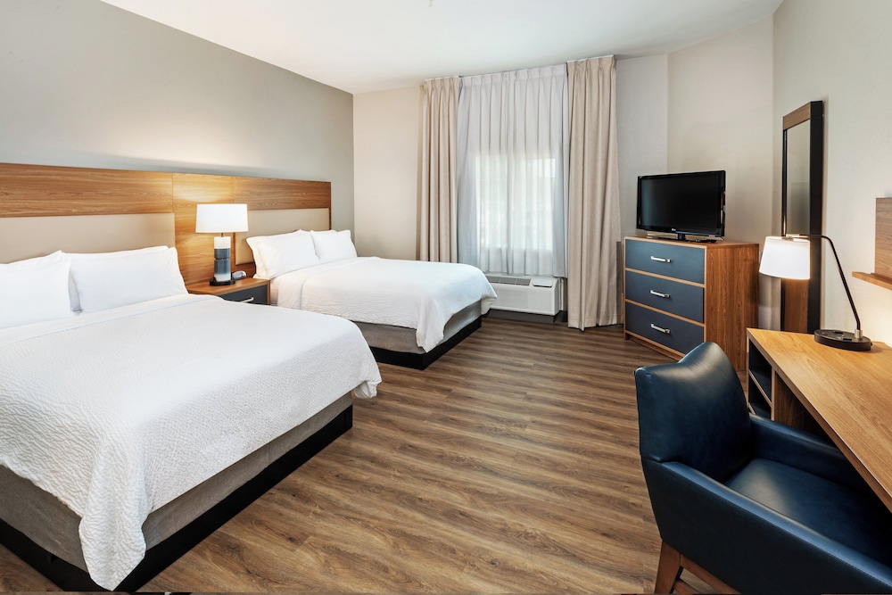 Candlewood Suites Georgetown by IHG - photo 5