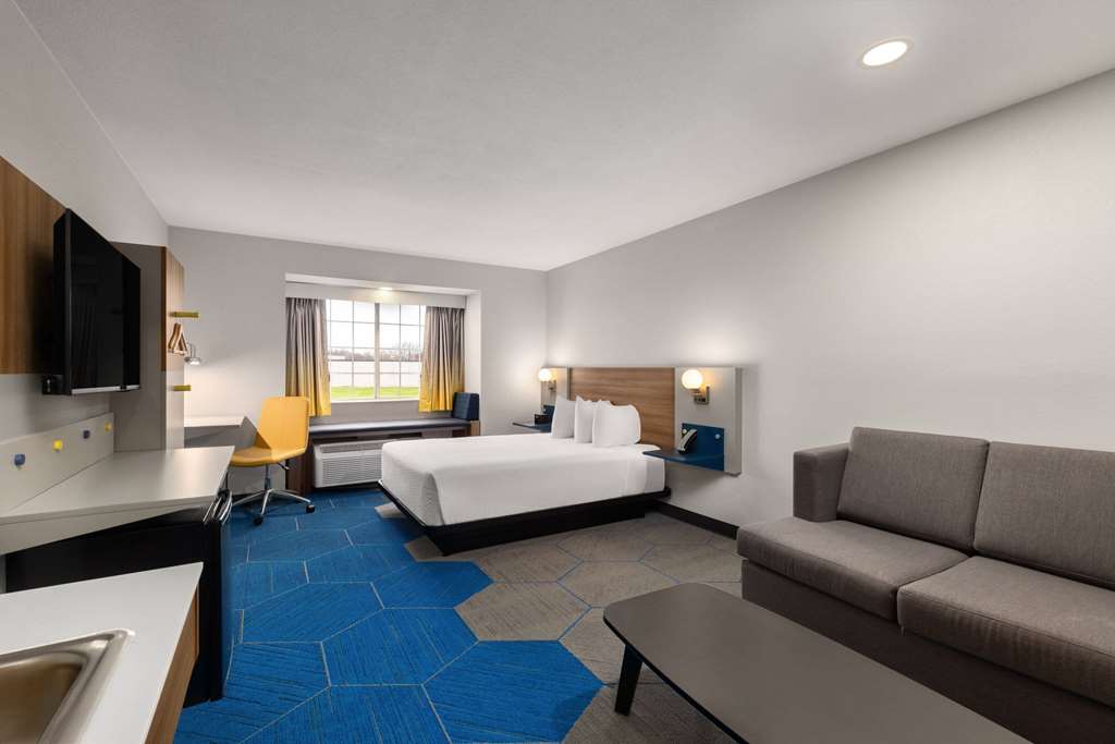 Microtel Inn & Suites by Wyndham Independence - photo 20