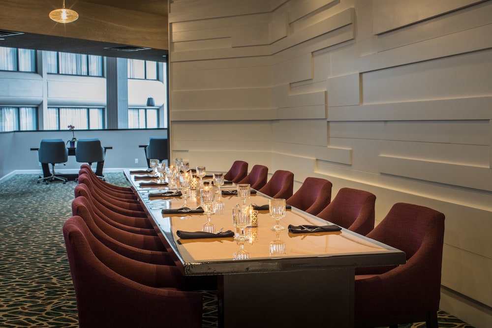 DoubleTree by Hilton Hotel Austin Northwest Arboretum - photo 22