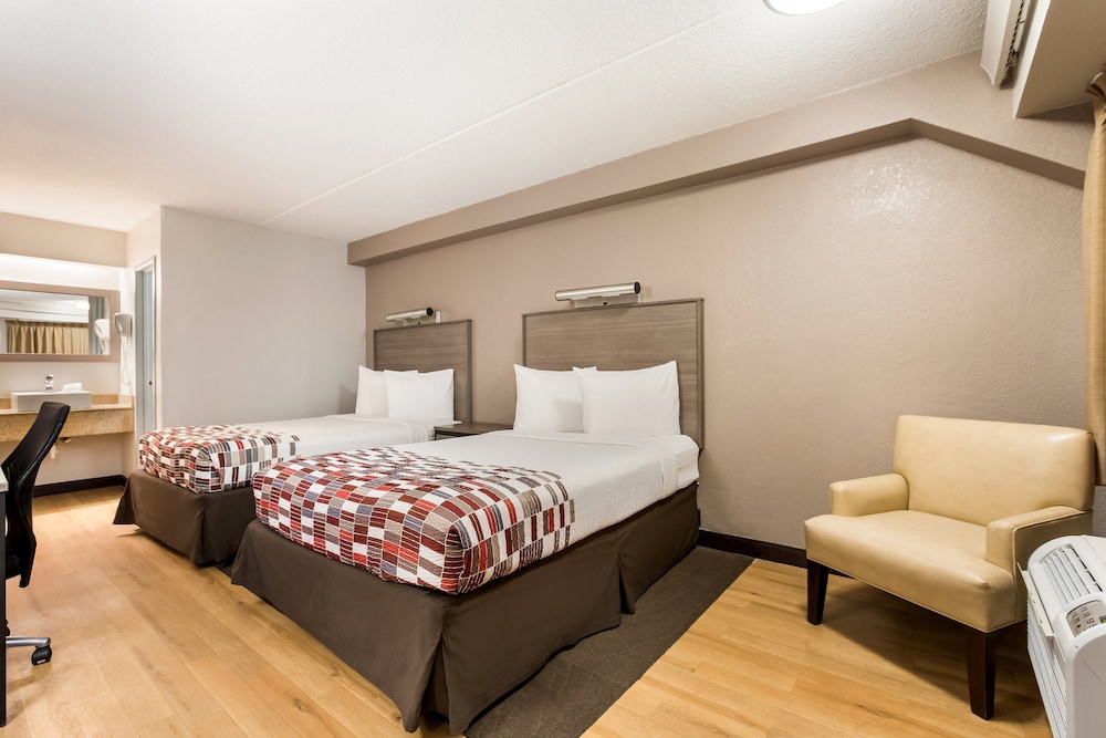 Red Roof Inn Princeton Ewing - photo 6