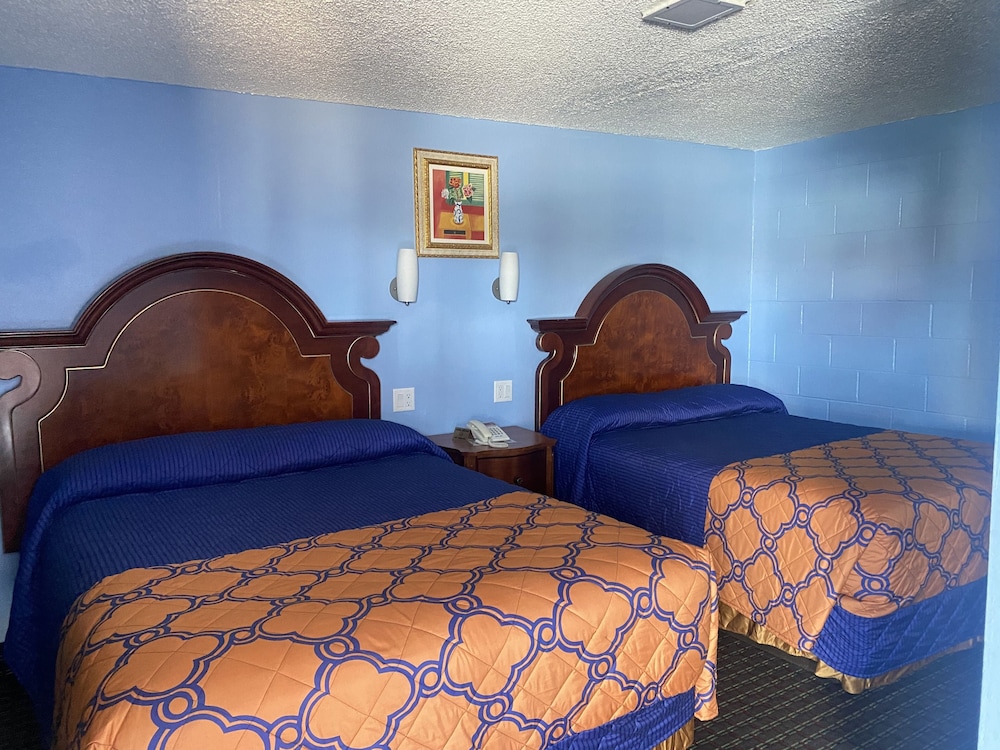 A Fisher's Inn Motel - photo 7