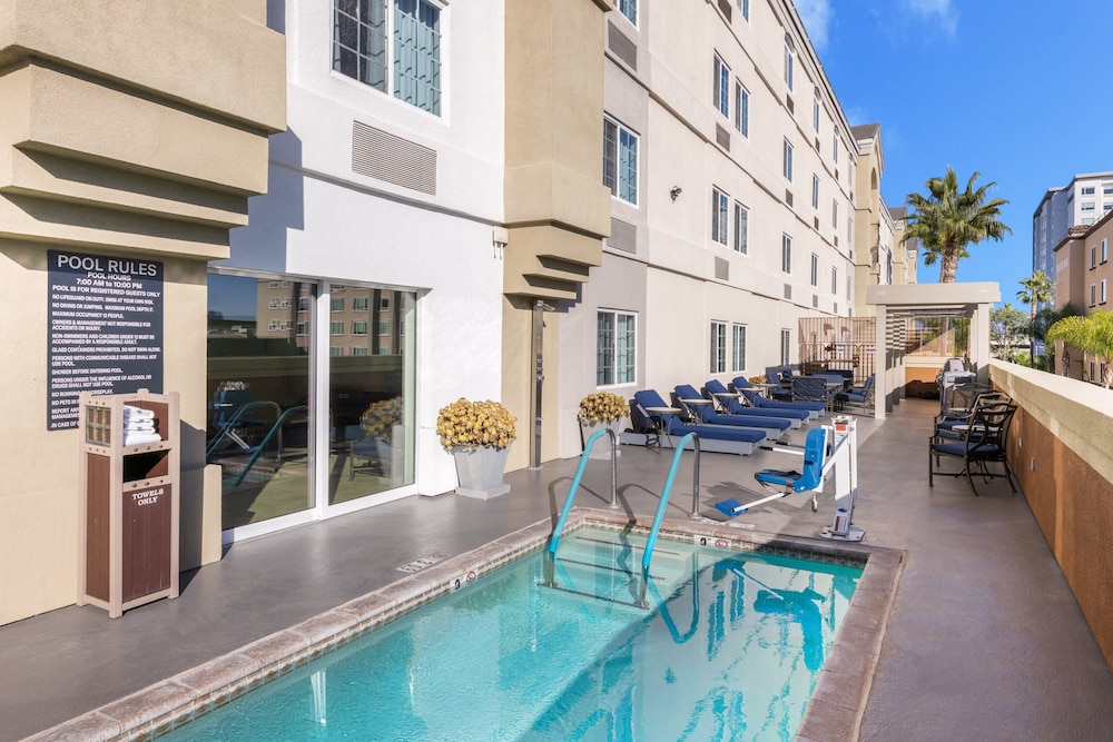 Candlewood Suites Anaheim Resort Area by IHG - photo 41