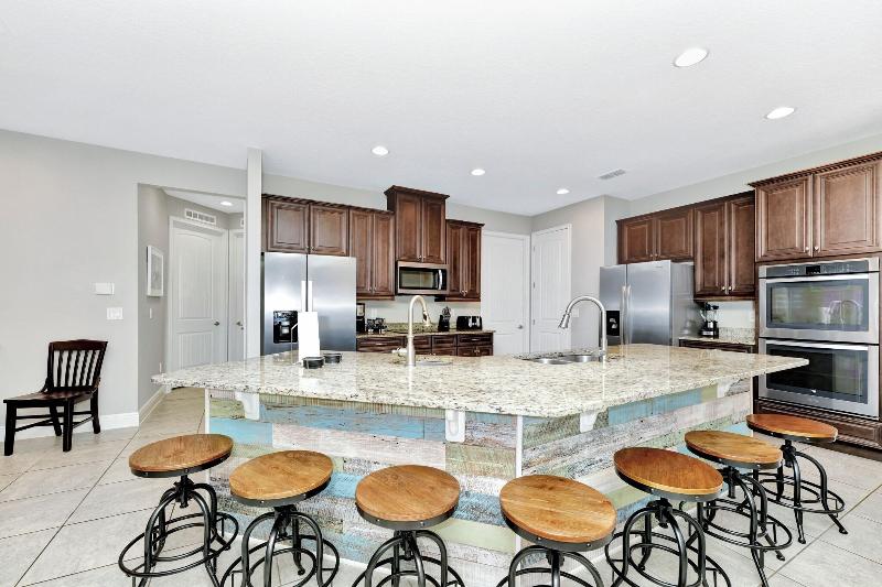 Encore Resort Vacation Homes & Waterpark - photo 132