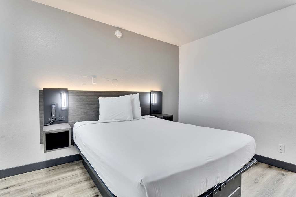 Motel 6 Austin TX Airport South - photo 11